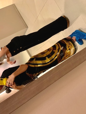 「VERSACE（ヴェルサーチ）のアイテム（ワンピース/ドレス）」を使った、KONOMIさん（レディース・165cm）の冬コーディネート