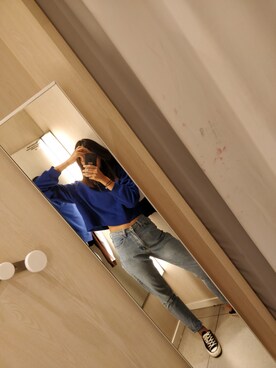 「H&M（エイチ・アンド・エム）のアイテム（パーカー、ブルー系）」を使った、mingさん（レディース・178cm）の秋コーディネート