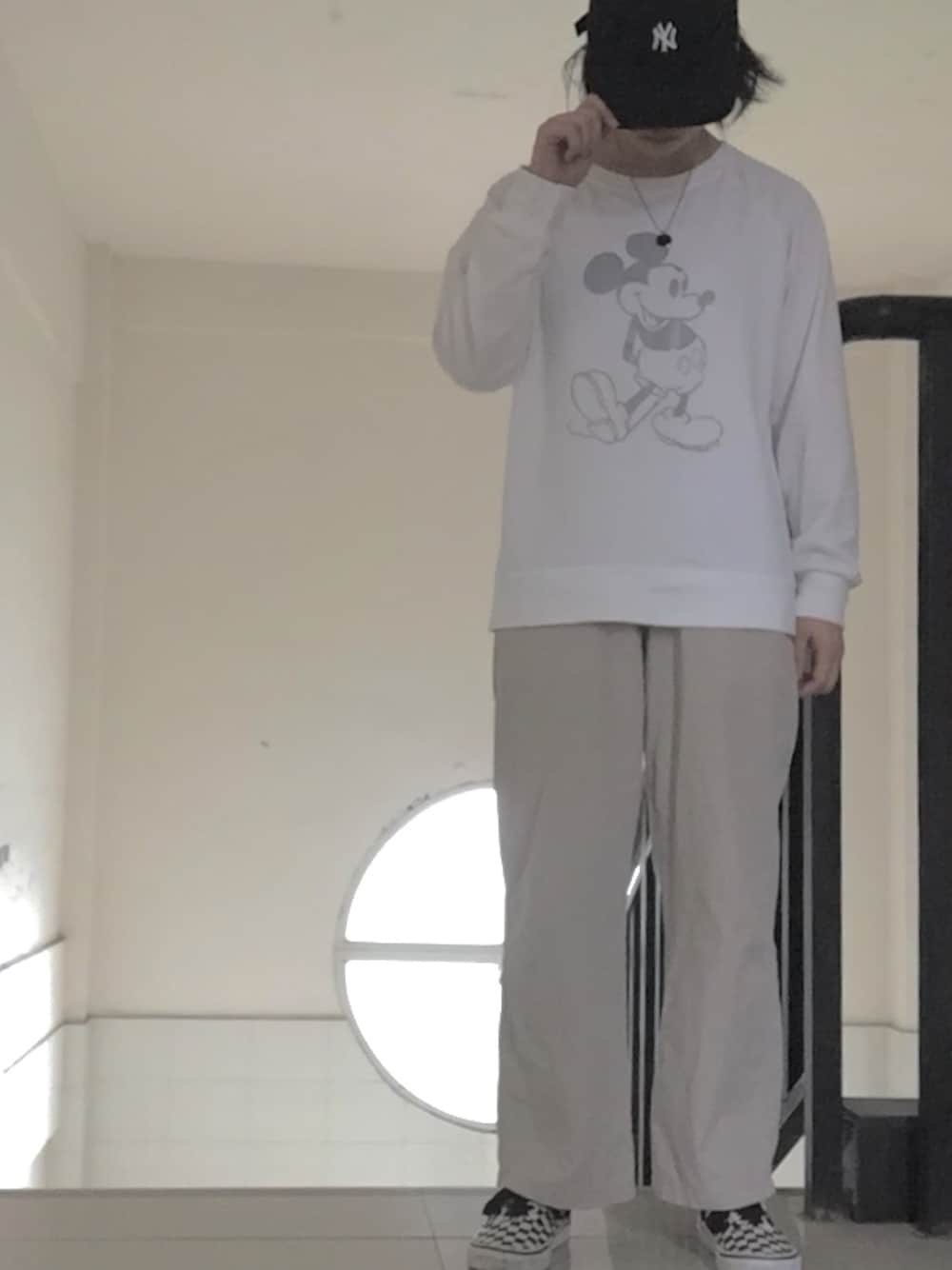 「ootd」｜「MLBのアイテム（キャップ、ブラック系）」を使った、imkassyさん（レディース・163cm）の秋コーディネートの1枚目の写真