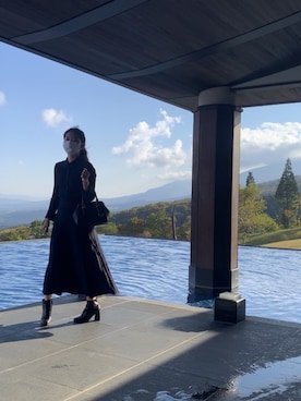 「GEOX（ジェオックス）のアイテム」を使った、satomikuさん（レディース・159cm）の秋コーディネート