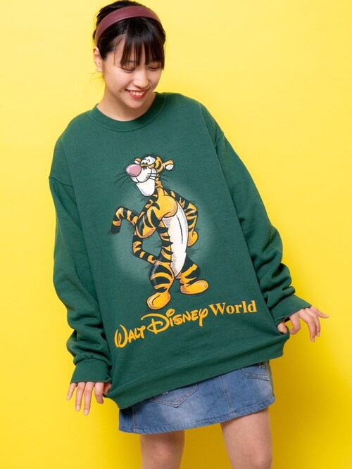 Shinnosuke古着 Disneyのスウェットを使ったコーディネート Wear