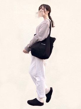 「YANUK（ヤヌーク）のYANUK 「SpillProof加工」 ストレート デニムパンツ ANNETTE (アネット) /57191018（デニムパンツ）」を使った、みみみさん（レディース・163cm）の冬コーディネート