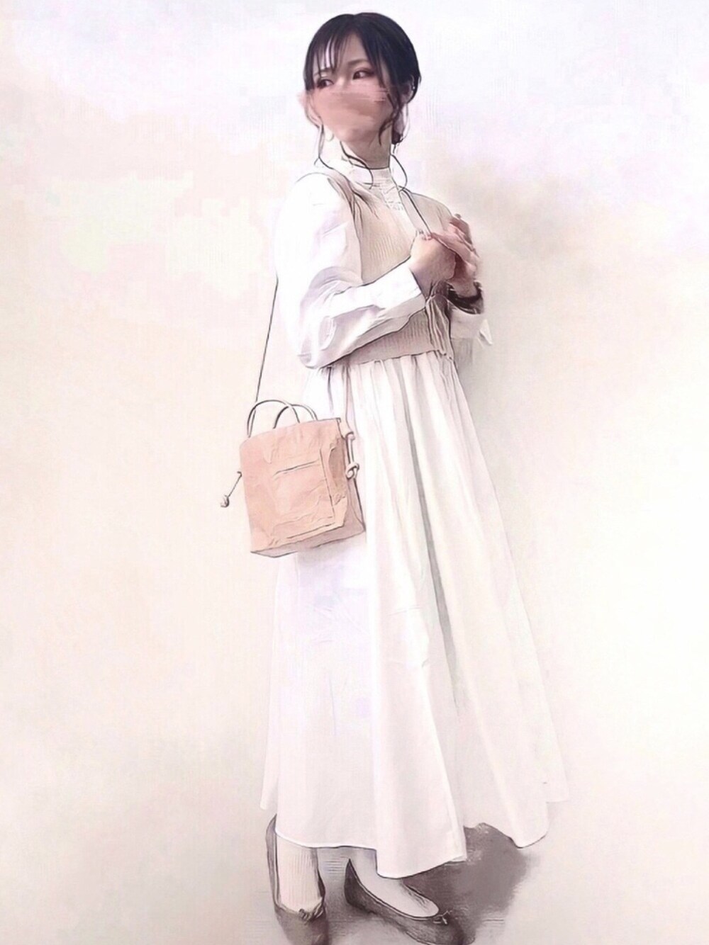 ホワイト系のニット/セーター、ベージュ系のショルダーバッグ、ベージュ系のバレエシューズを着用したレディースの春コーディネートの1枚目の写真