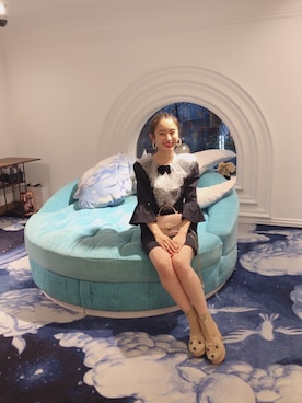 「Sretsis（スレッシス）のアイテム（シューズ）」を使った、高橋愛さん（レディース・154cm）の秋コーディネート