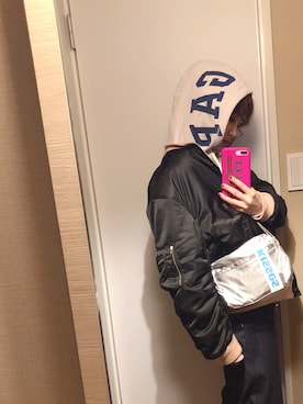 「VIS（ビス）のアイテム（ジャケット/アウター）」を使った、高橋愛さん（レディース・154cm）の冬コーディネート