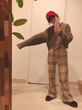 「高橋愛」｜「アイテム（キャップ）」を使った、高橋愛さん（レディース・154cm）の冬コーディネート