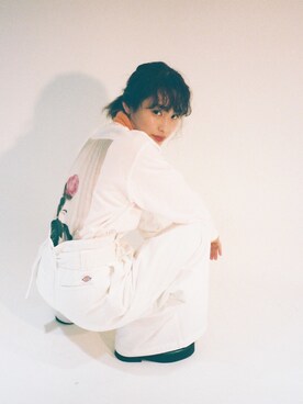 「CELINE（セリーヌ）のアイテム（ブーツ）」を使った、高橋愛さん（レディース・154cm）の春コーディネート
