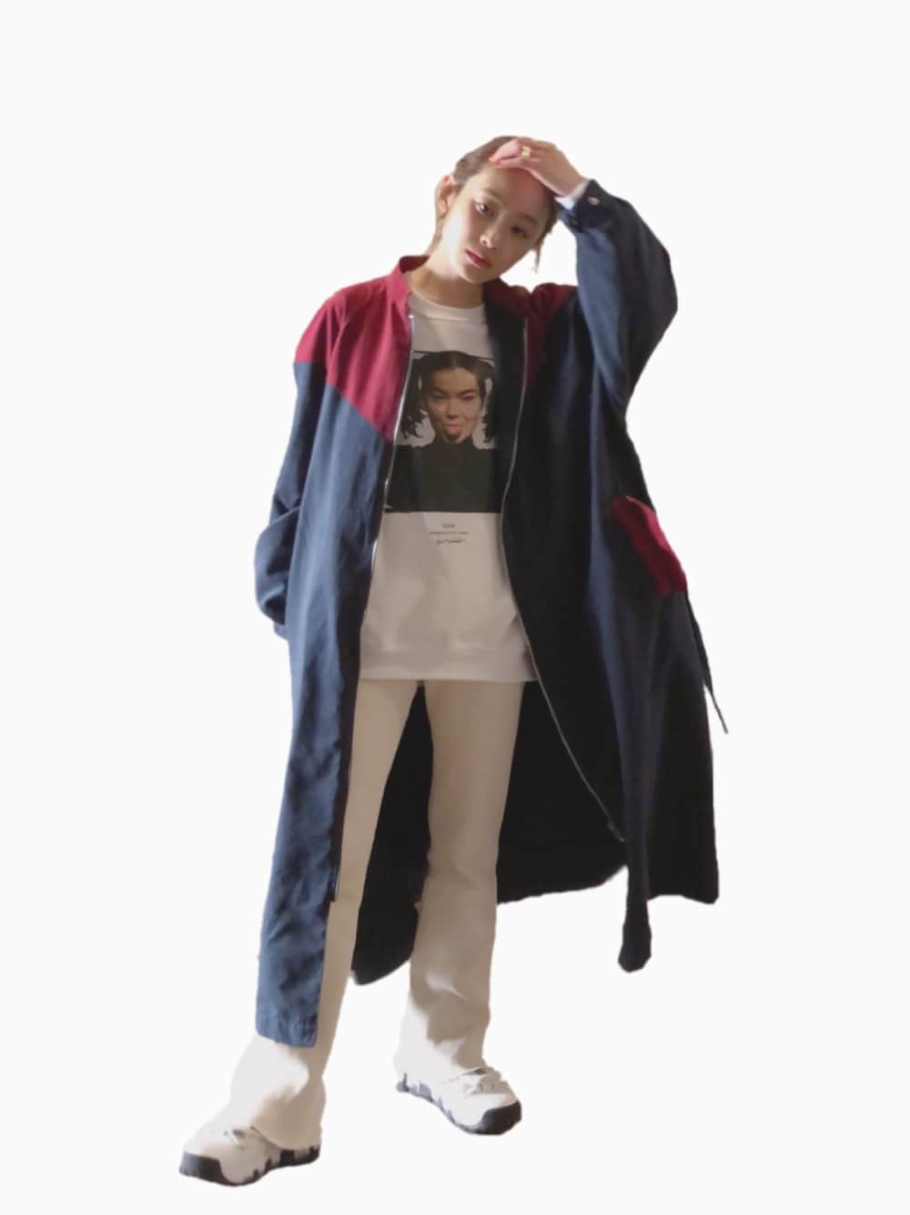 「jouetie、春コーデ、カジュアルコーデ、BED & BREAKFAST、bed&breakfast、B&B、高橋愛、今日のたかはし、NIKE、AIR MORE MONEY」｜「JOURNAL STANDARDのBJORK*K.CUMMINS*JS スウェット2/ビョーク#（スウェット、ホワイト系）」を使った、高橋愛さん（レディース・154cm）の春コーディネートの1枚目の写真