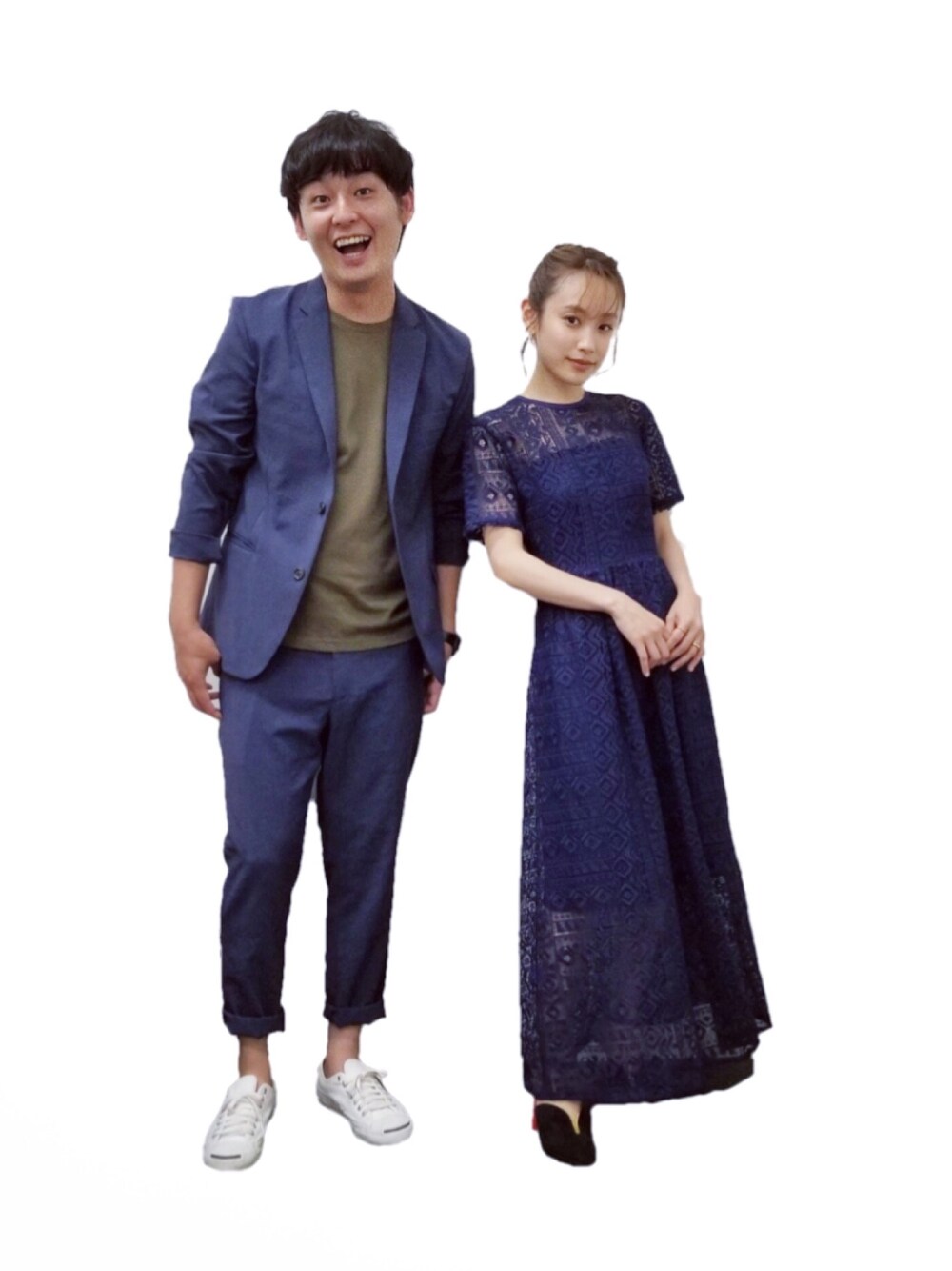 「ハニーミーハニー、honey mi honey、高橋愛、今日のたかはし、鈴木啓太、上々軍団、ネイビー、ネイビーかぶり、ロングワンピース、CELINE」｜「HONEY MI HONEYのアイテム（ワンピース、ブルー系）」を使った、高橋愛さん（レディース・154cm）の夏コーディネートの1枚目の写真