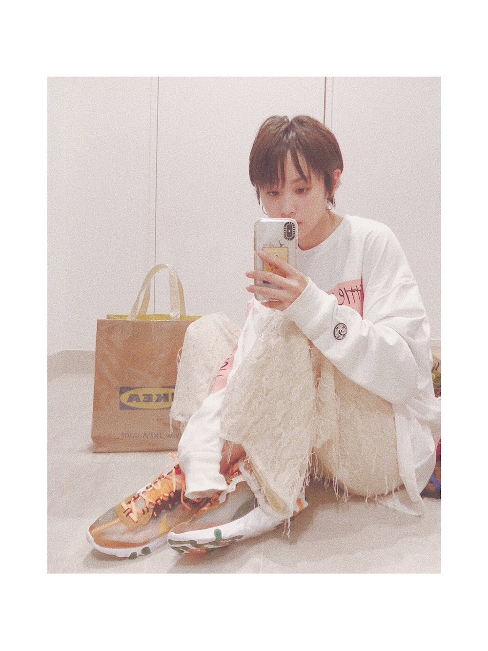「楽チンコーデ、カジュアルコーデ、低身長コーデ、ラフ、merry jenny、メリージェニー、高橋愛、NIKE、little sunny bite」｜「Little sunny biteのアイテム（Tシャツ/カットソー、ホワイト系）」を使った、高橋愛さん（レディース・155cm）の夏コーディネートの1枚目の写真