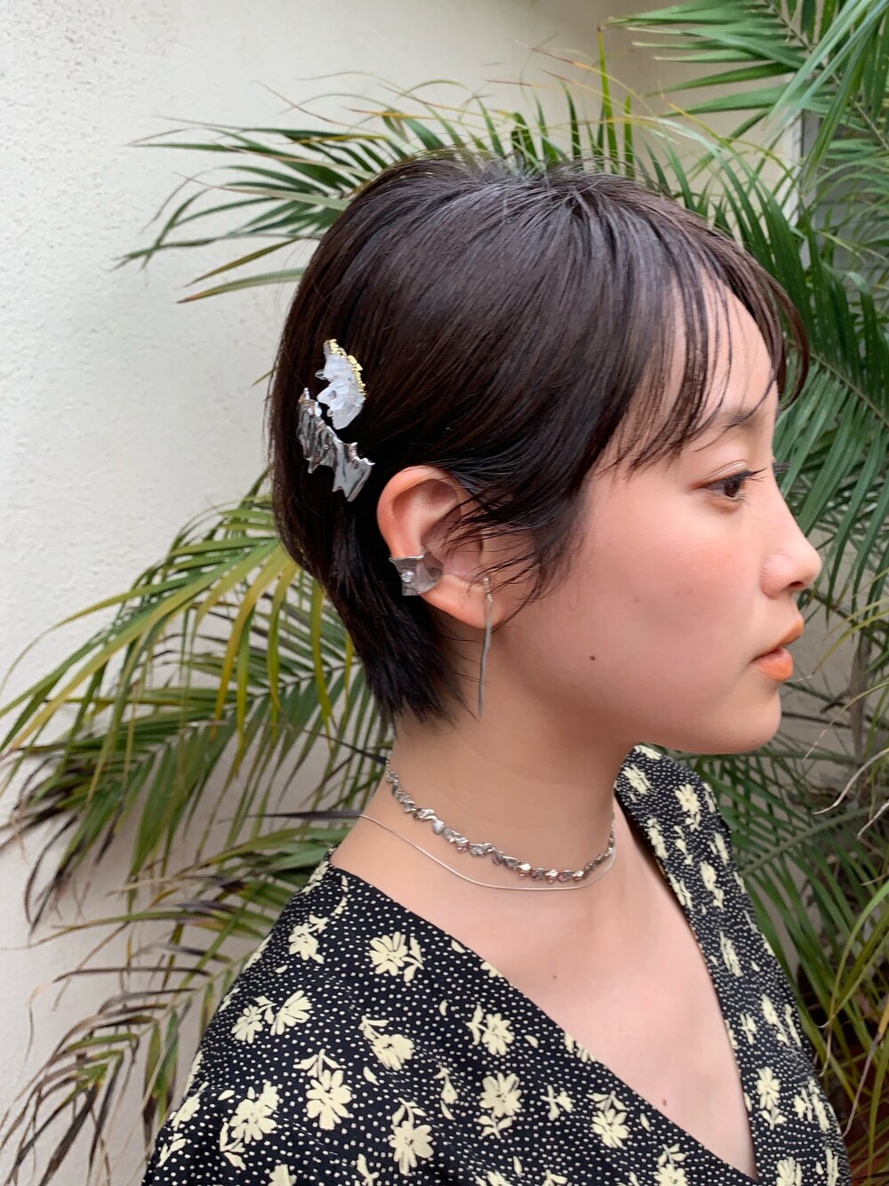 「pluie、pluiehair、プリュイ、高橋愛、ショートヘア、Los Angeles、ロサンゼルス、シルバーアクセサリー、ヘアアクセ、ピアス」｜「PLUIEのアイテム（アクセサリー、シルバー系）」を使った、高橋愛さん（レディース・154cm）の夏コーディネートの1枚目の写真