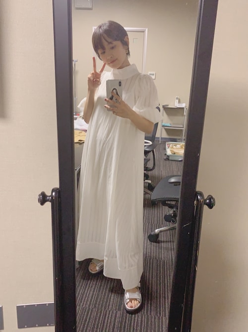 高橋愛 Etre Tokyoのワンピースを使ったコーディネート Wear