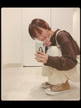 「高橋愛」｜「アイテム（ジャンパースカート）」を使った、高橋愛さん（レディース・154cm）の秋コーディネート
