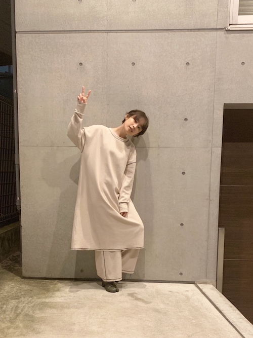 高橋愛さんのコーディネート