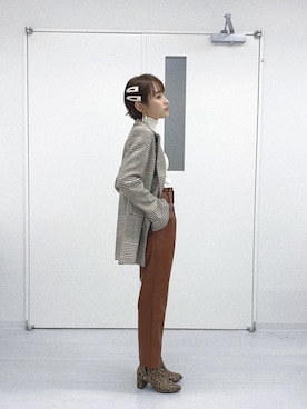 「H&M（エイチ・アンド・エム）のアイテム（ジャケット/アウター）」を使った、高橋愛さん（レディース・154cm）の秋コーディネート