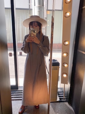 「KIN（キン）のアイテム」を使った、高橋愛さん（レディース・154cm）の秋コーディネート