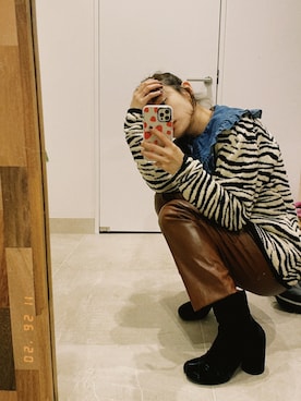 「MEDIUM（ミディアム）のアイテム」を使った、高橋愛さん（レディース・154cm）の秋コーディネート