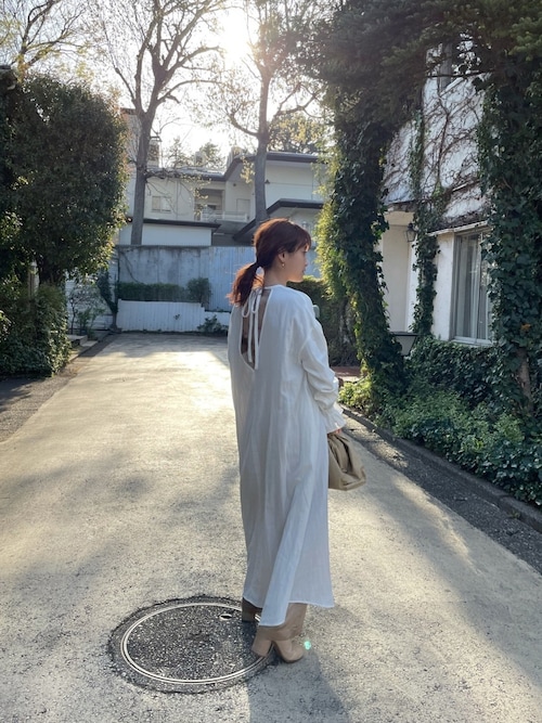 新品未使用 ホリデイ FAST DRY JERSEY パフスリーブ フーディー HOLIDAY（ホリデイ）の「SUPER RIB PUFF L/S TOPS (FLOWER