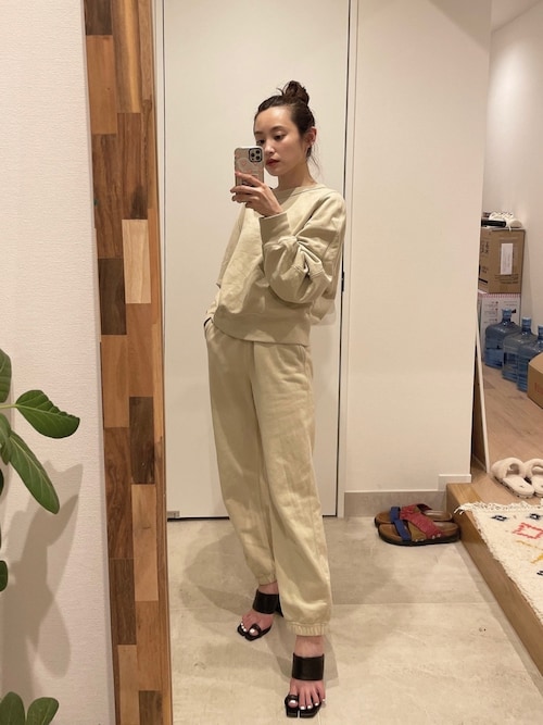 高橋愛さんのコーディネート