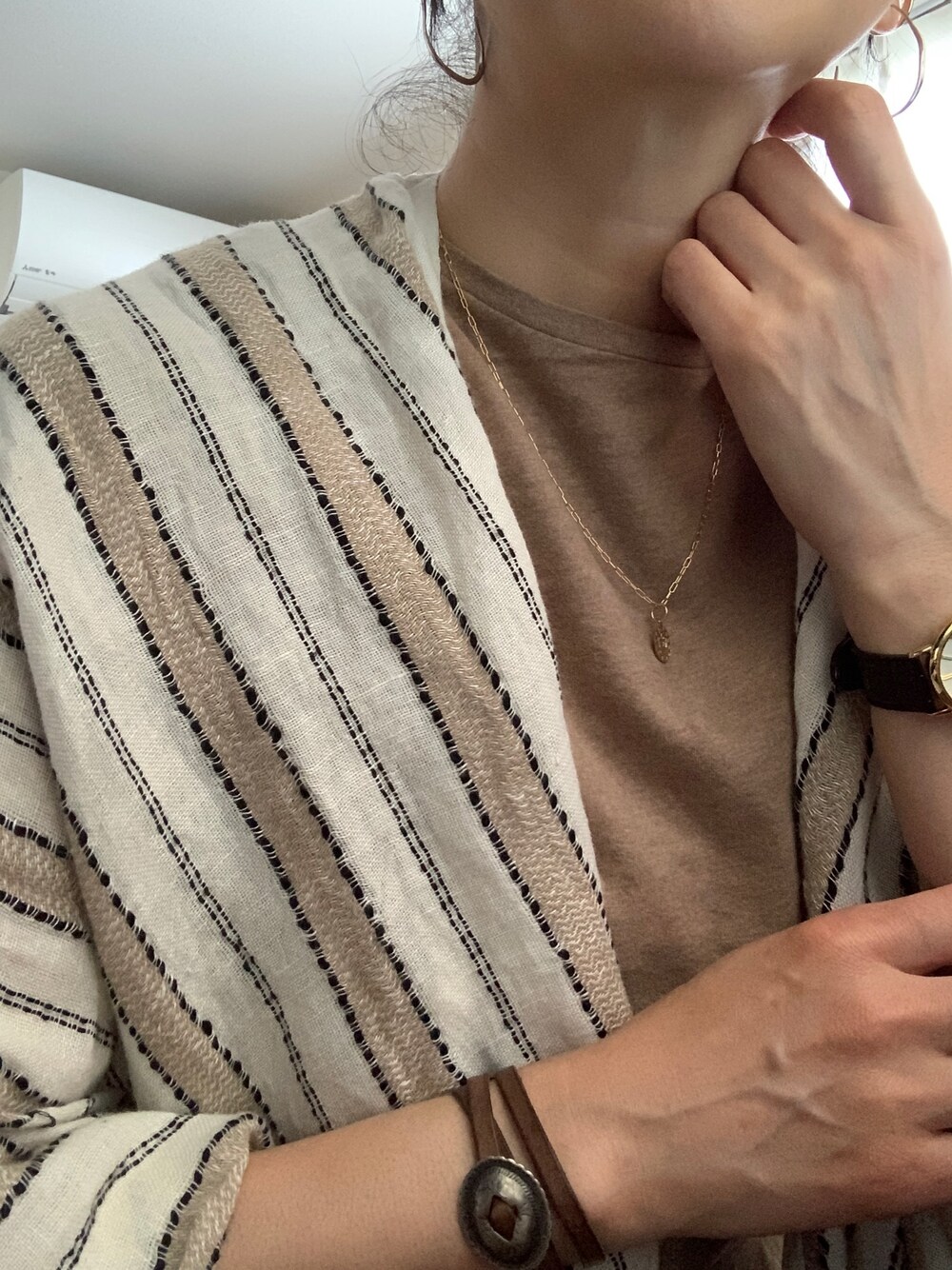 「ラクチンコーデ、おうちファッション、在宅勤務、Deuxieme Classe(Deuxieme Classe)、TOTEME」｜「Deuxieme Classeのアイテム（ポンチョ、ベージュ系）」を使った、Mayumiさん（レディース・164cm）の夏コーディネートの1枚目の写真