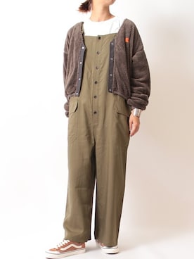 「UNIVERSAL OVERALL（ユニバーサルオーバーオール）のアイテム（その他アウター）」を使った、jeansfactoryさん（レディース・162cm）の秋コーディネート