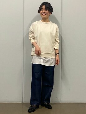 「human woman（ヒューマンウーマン）のアイテム（デニムパンツ）」を使った、ayakaさん（レディース・151cm）の冬コーディネート
