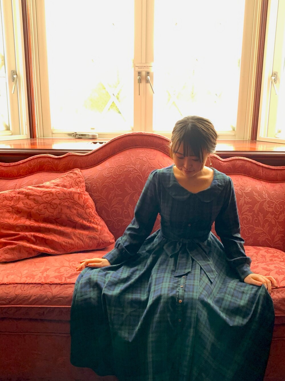 「チェックワンピース、ロングワンピース、英国風」｜「Favoriteのアイテム（ワンピース/ドレス、グリーン系）」を使った、samiさん（レディース・156cm）の冬コーディネートの1枚目の写真