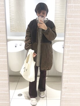 「Kastane（カスタネ）のレーヨンスラックスパンツ３（スラックス）」を使った、ゆきみんこ。さん（レディース・163cm）の秋コーディネート