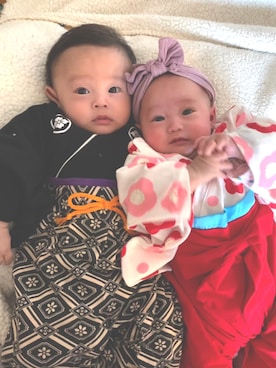 「アイテム（ロンパース、ブラック系）」を使った、Eri & Kuraさん（キッズ・110cm）の冬コーディネート