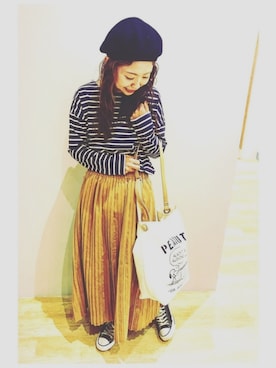 「SNOOPY（スヌーピー）のアイテム」を使った、tomopuuさん（レディース・152cm）の秋コーディネート