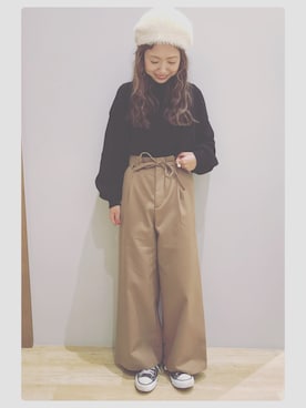 「earth music&ecology（アースミュージックアンドエコロジー）のアイテム（ハット）」を使った、tomopuuさん（レディース・152cm）の秋コーディネート