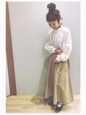 「earth music&ecology（アースミュージックアンドエコロジー）のアイテム（バレエシューズ、ブラック系）」を使った、tomopuuさん（レディース・152cm）の冬コーディネート