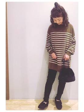 「スキニー」｜「アイテム（チュニック）」を使った、tomopuuさん（レディース・152cm）の冬コーディネート