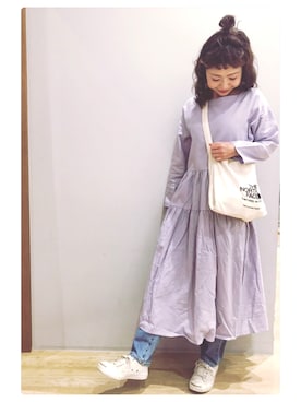 「earth music&ecology（アースミュージックアンドエコロジー）のアイテム（ワンピース）」を使った、tomopuuさん（レディース・152cm）の冬コーディネート