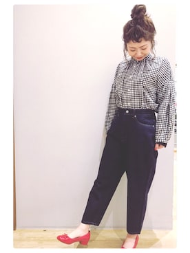 「earth music&ecology（アースミュージックアンドエコロジー）のアイテム（チュニック）」を使った、tomopuuさん（レディース・152cm）の春コーディネート