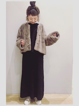 「earth music&ecology（アースミュージックアンドエコロジー）のアイテム（ノーカラージャケット）」を使った、tomopuuさん（レディース・152cm）の秋コーディネート