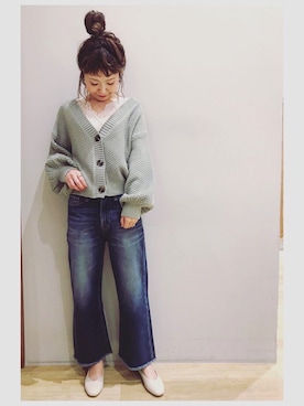 「earth music&ecology（アースミュージックアンドエコロジー）のORiental TRaffic Vカットパンプス（パンプス）」を使った、tomopuuさん（レディース・152cm）の冬コーディネート