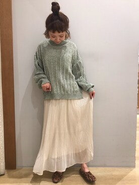 「earth music&ecology（アースミュージックアンドエコロジー）のシアー消しプリーツスカート ＊（スカート）」を使った、tomopuuさん（レディース・152cm）の秋コーディネート