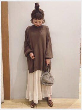 「earth music&ecology（アースミュージックアンドエコロジー）のシアー消しプリーツスカート ＊（スカート）」を使った、tomopuuさん（レディース・152cm）の秋コーディネート