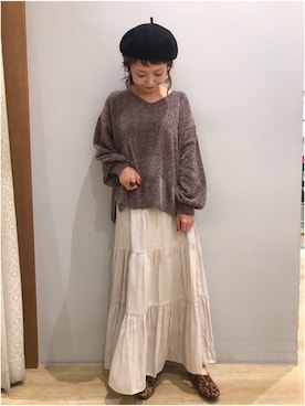「earth music&ecology（アースミュージックアンドエコロジー）のサテンティアードスカート ＊●（スカート）」を使った、tomopuuさん（レディース・152cm）の秋コーディネート