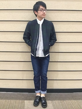 「ネルシャツ」｜「アイテム（MA-1）」を使った、ikka HEAD OFFICE Men'sさん（メンズ・172cm）の秋コーディネート