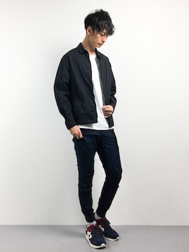 「靴下チラ見せ」｜「アイテム（ブルゾン）」を使った、RENさん（メンズ・176cm）の春コーディネート