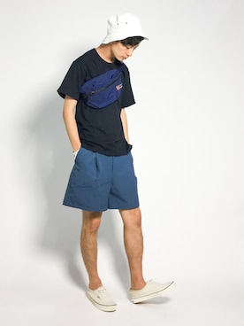 「アイテム（ボディバッグ/ウエストポーチ、ブルー系）」を使った、RENさん（メンズ・176cm）の夏コーディネート