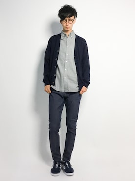 「URBAN RESEARCH ROSSO MEN（アーバンリサーチロッソメン）のアイテム（カーディガン/ボレロ）」を使った、RENさん（メンズ・176cm）の秋コーディネート