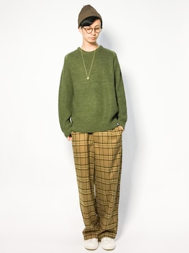 「Champion（チャンピオン）のアイテム（ニットキャップ/ビーニー）」を使った、RENさん（メンズ・176cm）の冬コーディネート