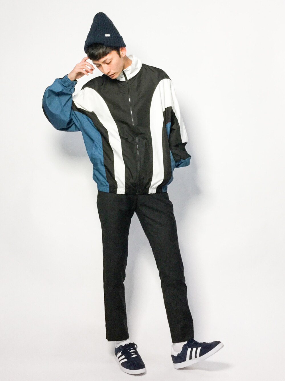 CASPER JOHN AIVERのジャージを使った人気ファッションコーディネート