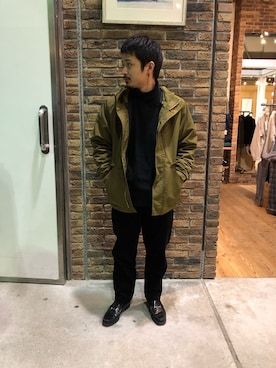 「ITEMS URBANRESEARCH（アイテムズ アーバンリサーチ）のアイテム（マウンテンパーカー）」を使った、Yudai  Yorozuさん（メンズ・164cm）の秋コーディネート
