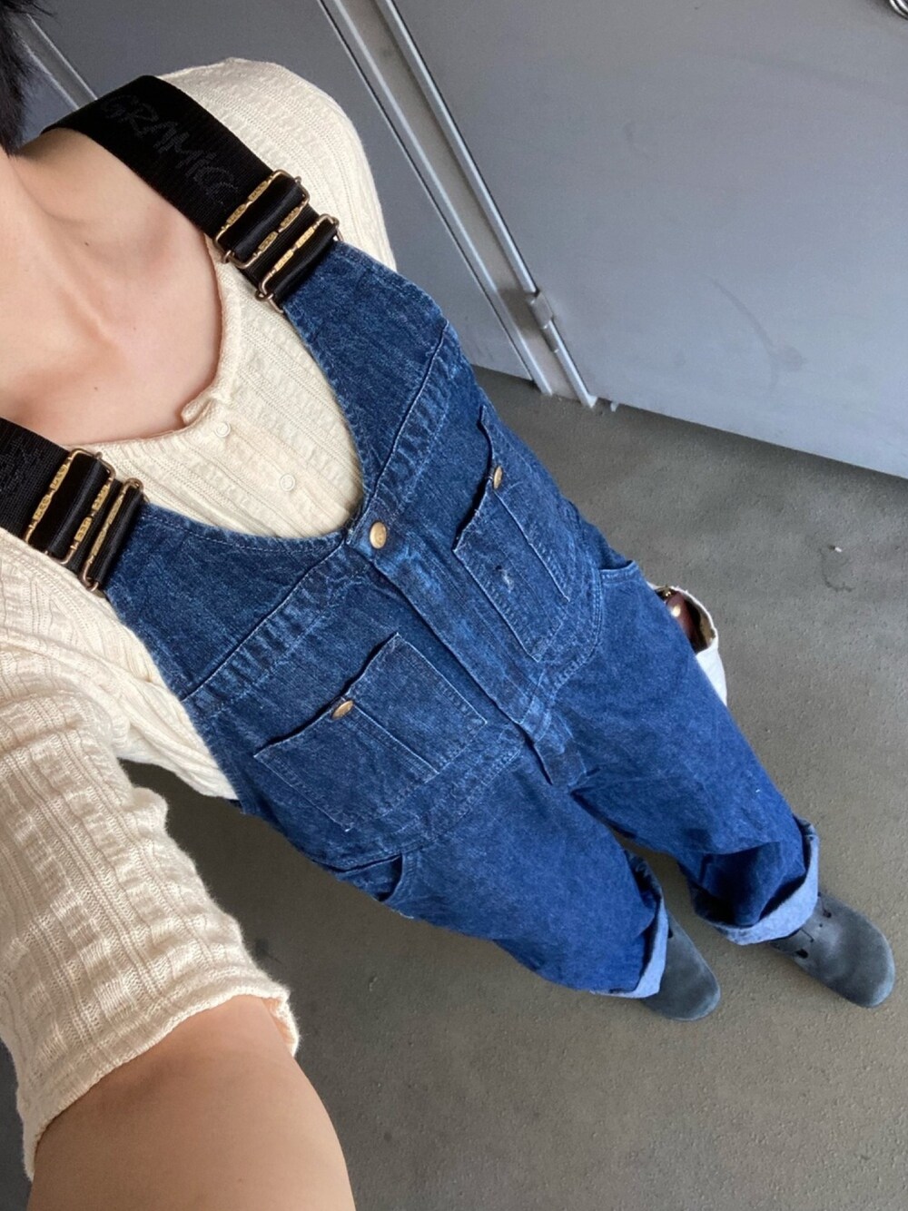「通勤コーデ、楽チンコーデ、着回しコーデ、サロペット、デニム、体型カバー、LEE、グラミチ、FREAK’Ｓ STORE」｜「Gramicciの【Lee×GRAMICCI（グラミチ）】フロントジップ オーバーオール（サロペット/オーバーオール、ブルー系）」を使った、mokashidamoさん（レディース・169cm）の夏コーディネートの1枚目の写真