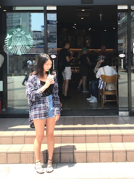 「Lulus（-）のアイテム（シューズ）」を使った、汀娜さん（レディース・165cm）の秋コーディネート