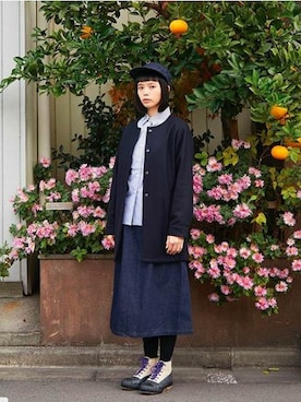 「キャップ女子」｜「アイテム（ステンカラーコート）」を使った、L&HARMONYさん（レディース・165cm）の冬コーディネート